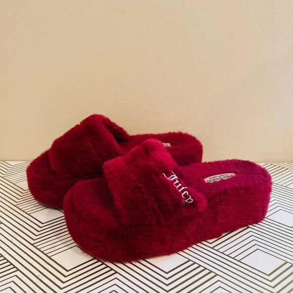 🔥Juicy Couture Sandals🔥 - Picture 1 of 2